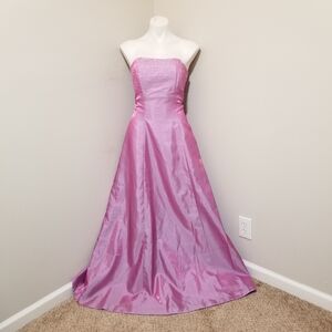 (Fits 4) 90s/Y2K Vintage Forever Yours Pink/Lavender Duochrome Iridescent Gown